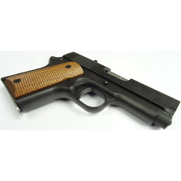 Pistolet Detonics Combat Master kal. .45ACP
